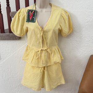 LIVE4TRUTH Women’s Yellow Gingham Tie Front Two-Piece Short Set XS NWT